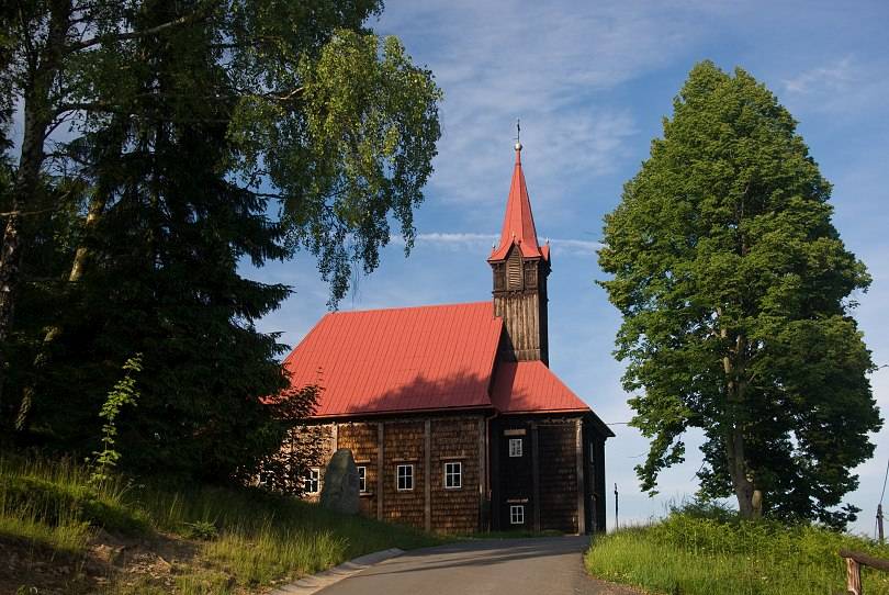 Dřevěný kostelík na Gruni